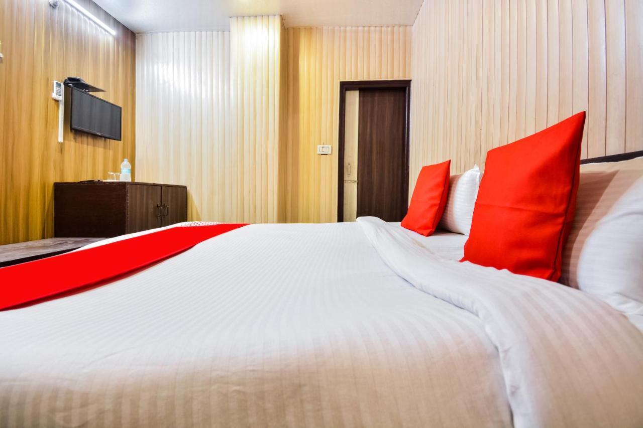 Karnāl Oyo 46152 Hotel Neelam מראה חיצוני תמונה